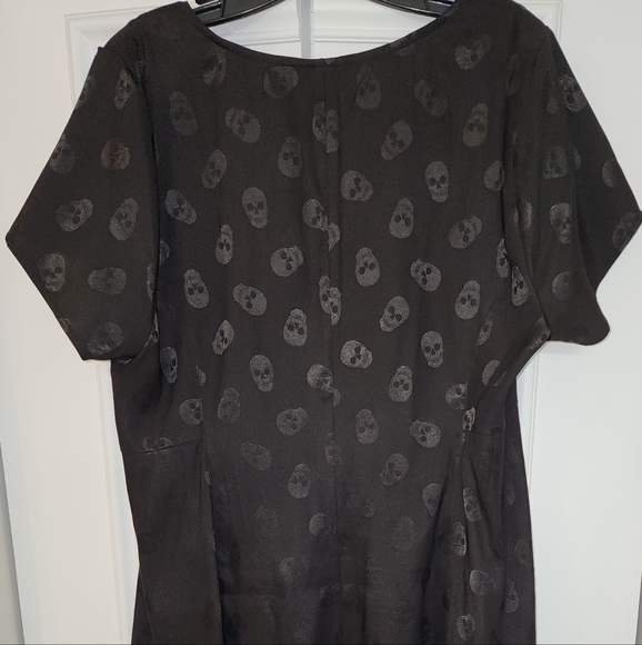 Torrid Black Skull Sheen Dress - Picture 5 of 5